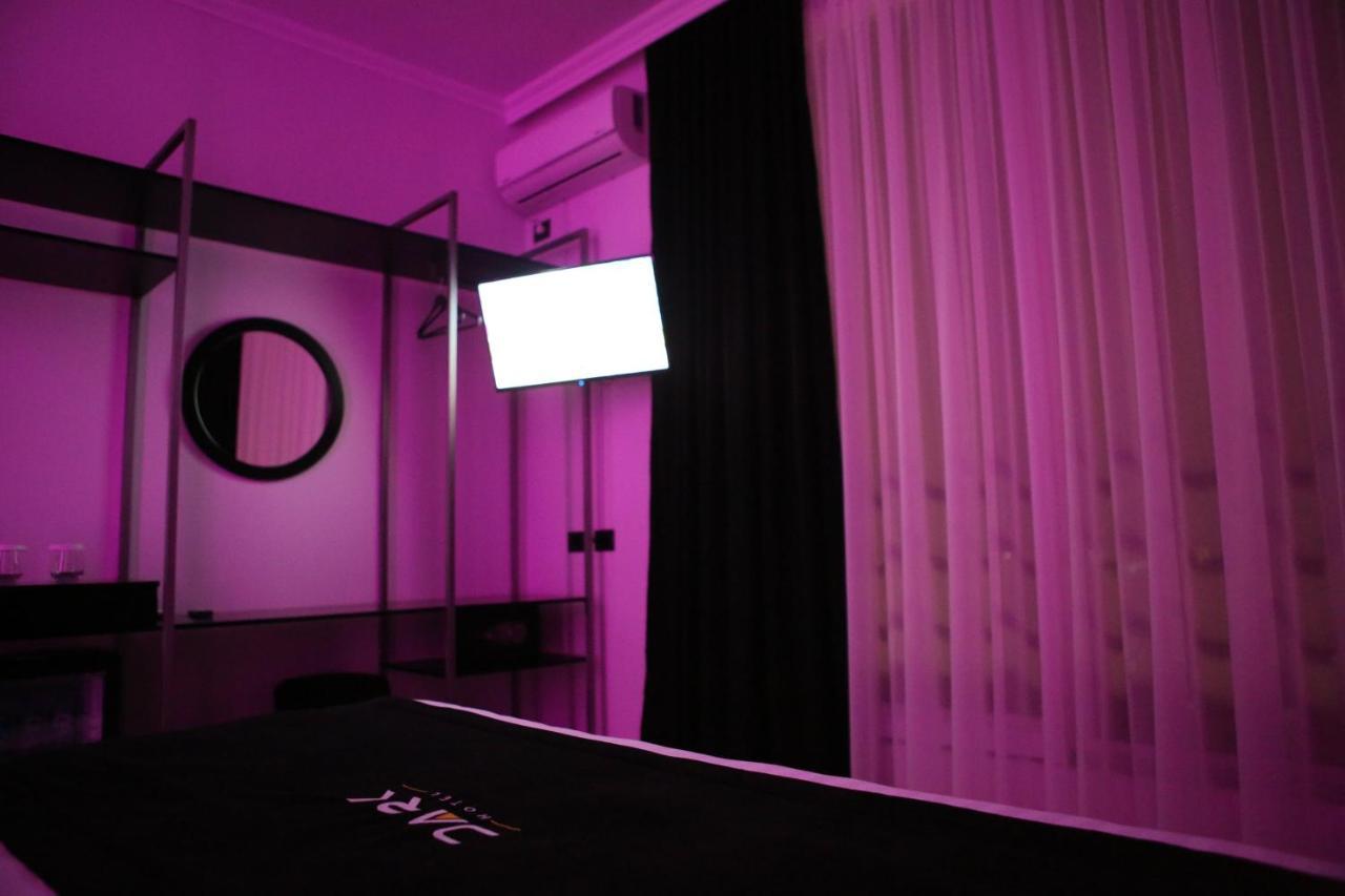 Dark Boutique Hotel Shkoze Eksteriør bilde