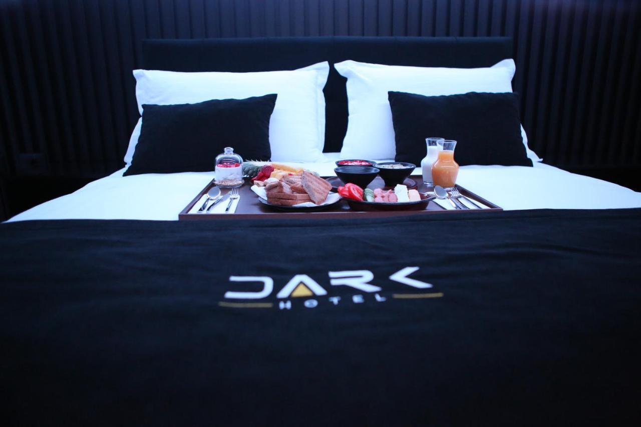 Dark Boutique Hotel Shkoze Eksteriør bilde